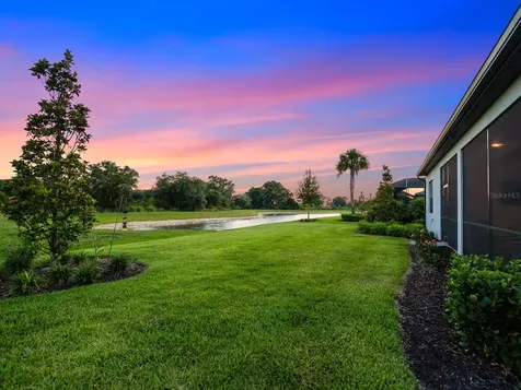 8013 Grande Shores Drive Sarasota FL 34240