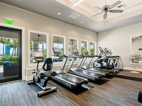 8013 Grande Shores Drive Sarasota FL 34240