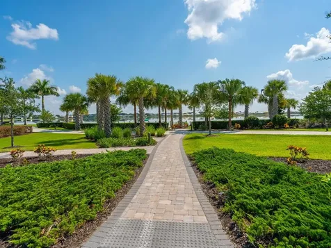 8013 Grande Shores Drive Sarasota FL 34240