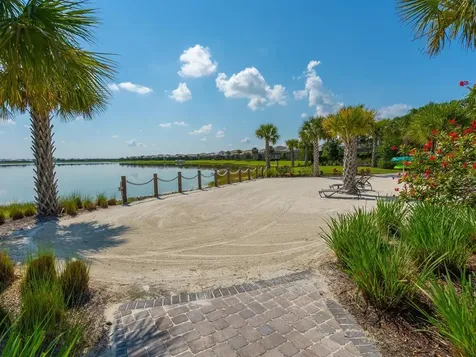 8013 Grande Shores Drive Sarasota FL 34240