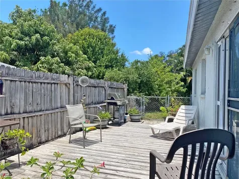 6761 70th Avenue N Pinellas Park FL 33781