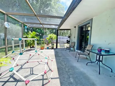 6761 70th Avenue N Pinellas Park FL 33781