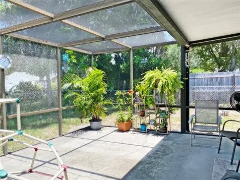 6761 70th Avenue N Pinellas Park FL 33781