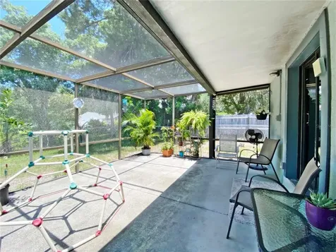 6761 70th Avenue N Pinellas Park FL 33781