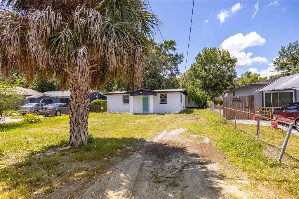 2007 E Okaloosa Avenue Tampa FL 33604