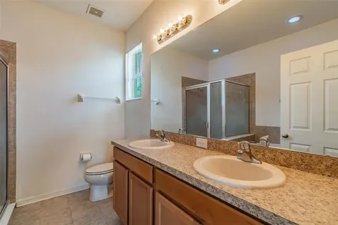 818 College Chase Drive Ruskin FL 33570
