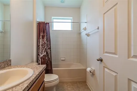 818 College Chase Drive Ruskin FL 33570