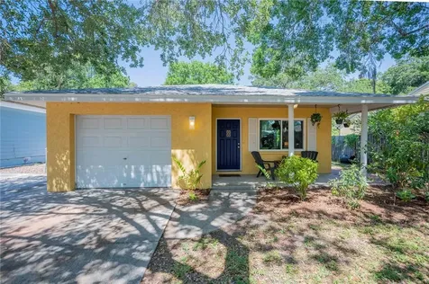 527 Bristol Court Sarasota FL 34237