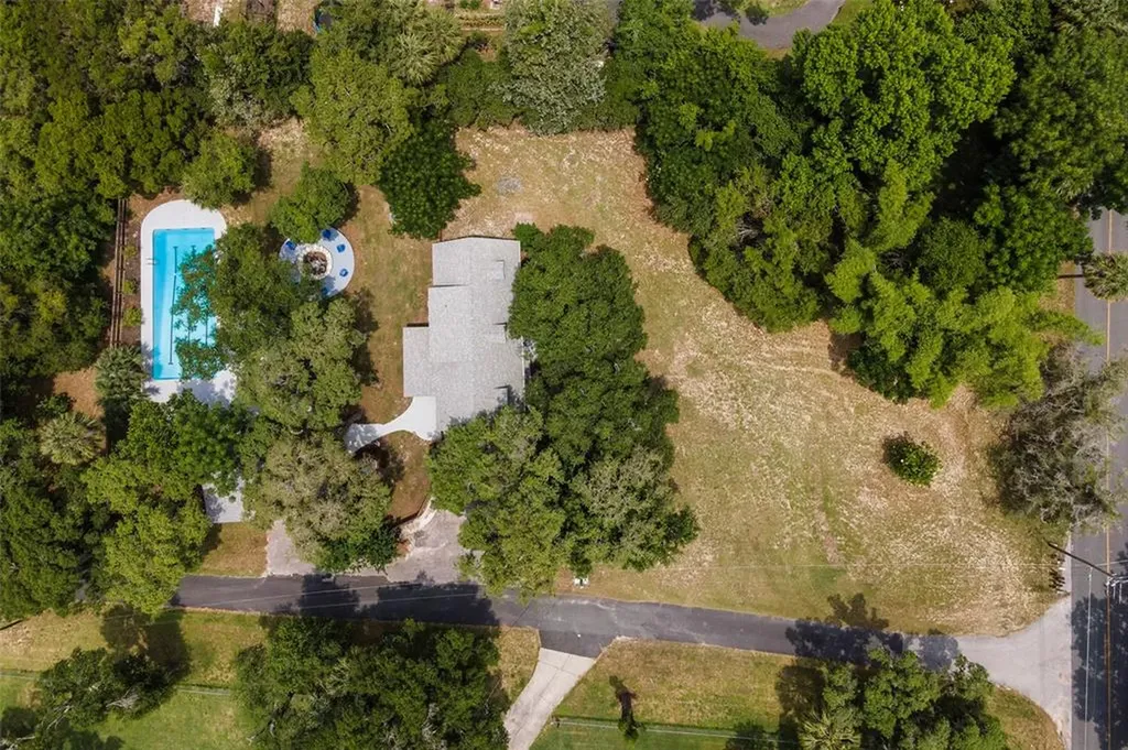 6231 Richland Avenue Leesburg FL 34748