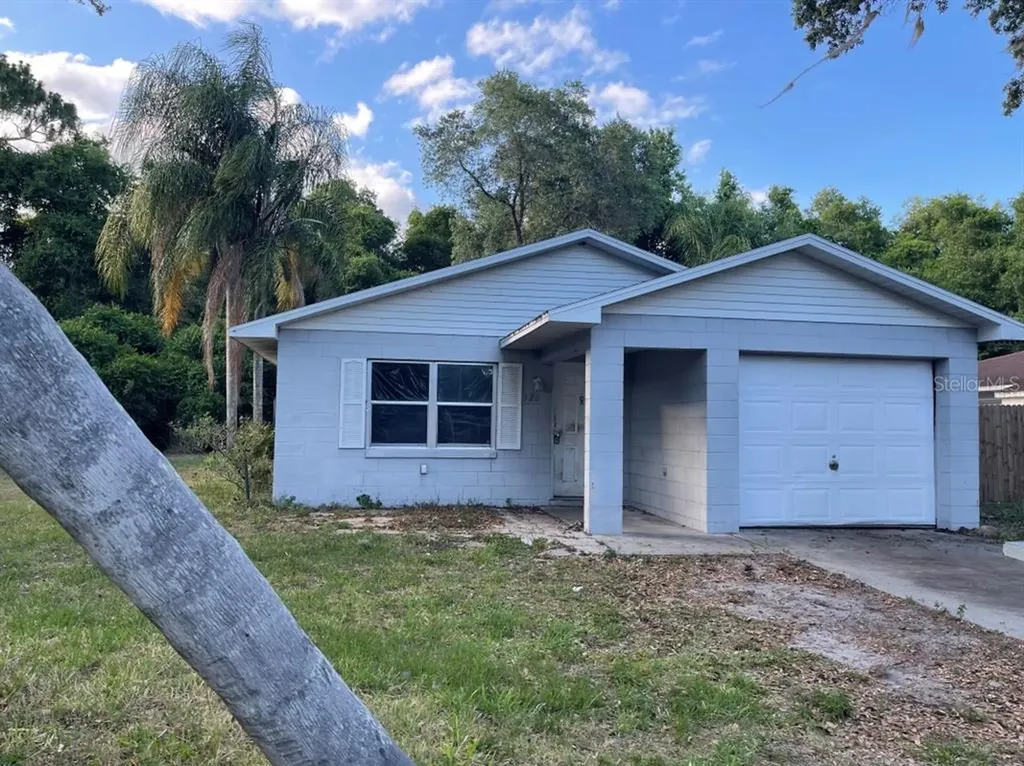 320 Amanda Lane Leesburg FL 34748