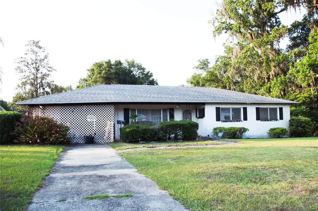 37017 Meridian Avenue Dade City FL 33525
