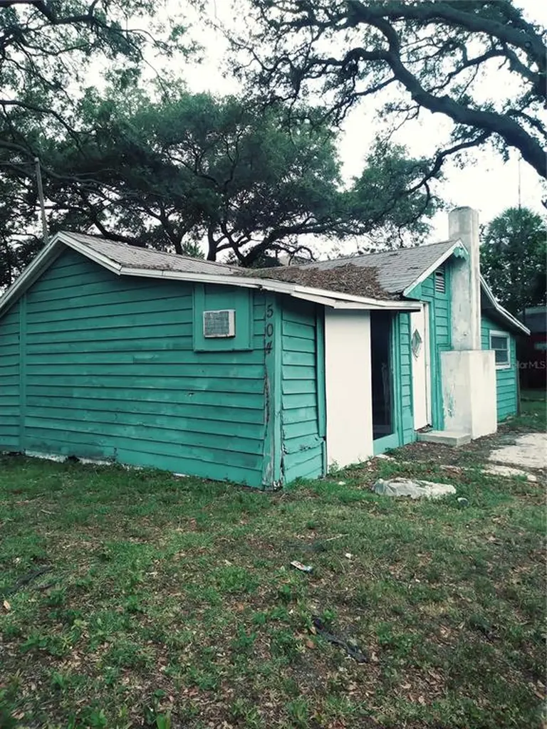 504 Braginton Street Clearwater FL 33756