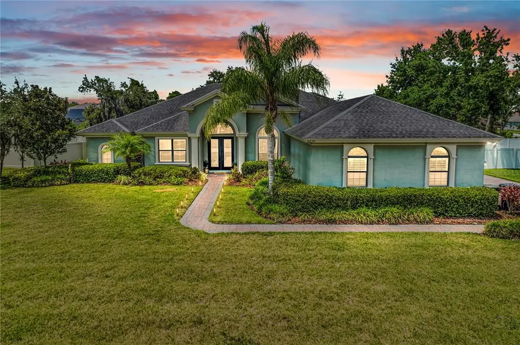6439 Highlands In The Woods Street Lakeland FL 33813
