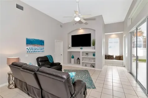 1605 86th Court NW Bradenton FL 34209