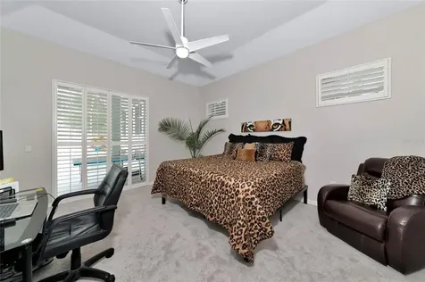 1605 86th Court NW Bradenton FL 34209