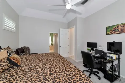 1605 86th Court NW Bradenton FL 34209