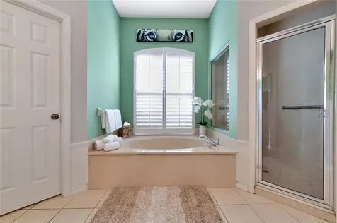 1605 86th Court NW Bradenton FL 34209