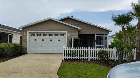 1595 Gibbes Way The Villages FL 32162