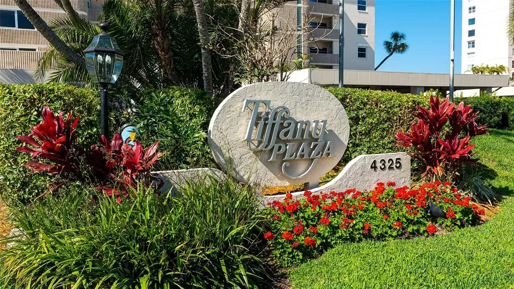 4325 Gulf Of Mexico Drive Longboat Key FL 34228