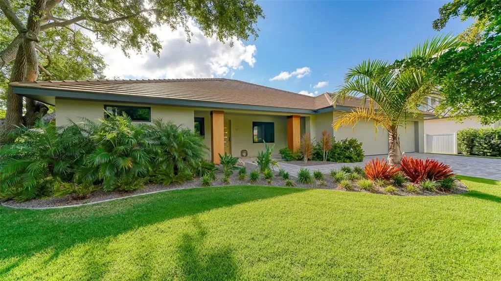 959 Citrus Avenue Sarasota FL 34236