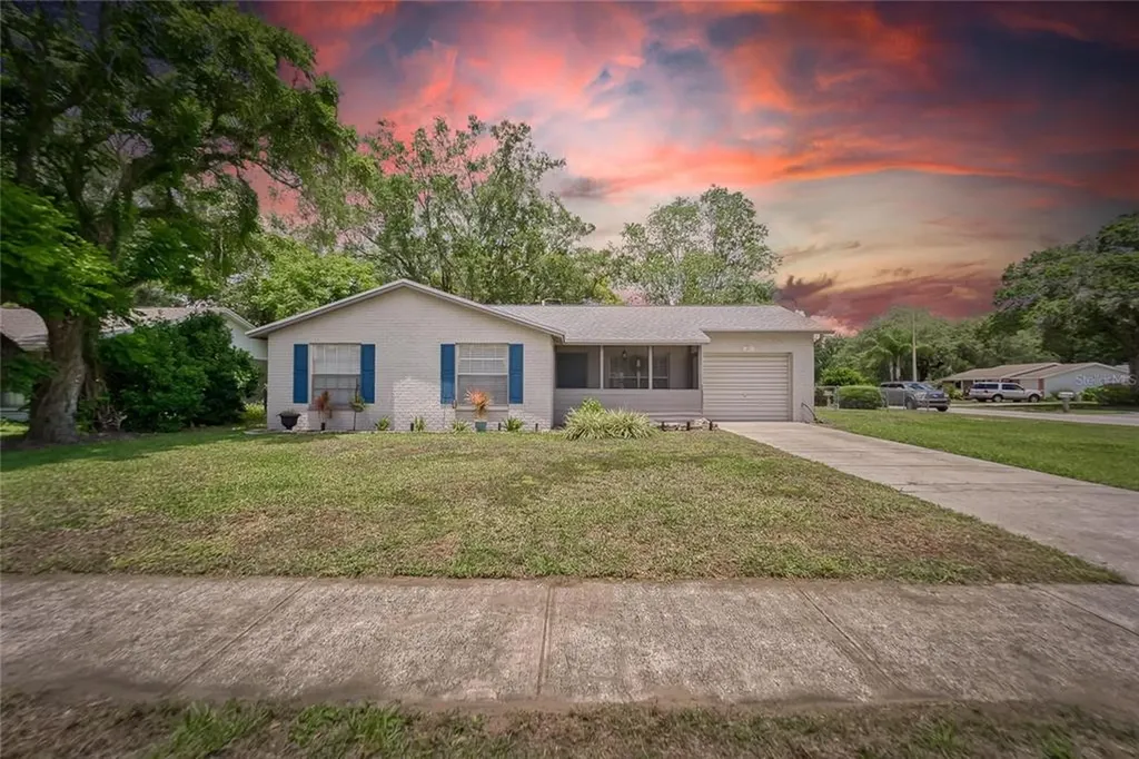 201 Claire Drive Seffner FL 33584