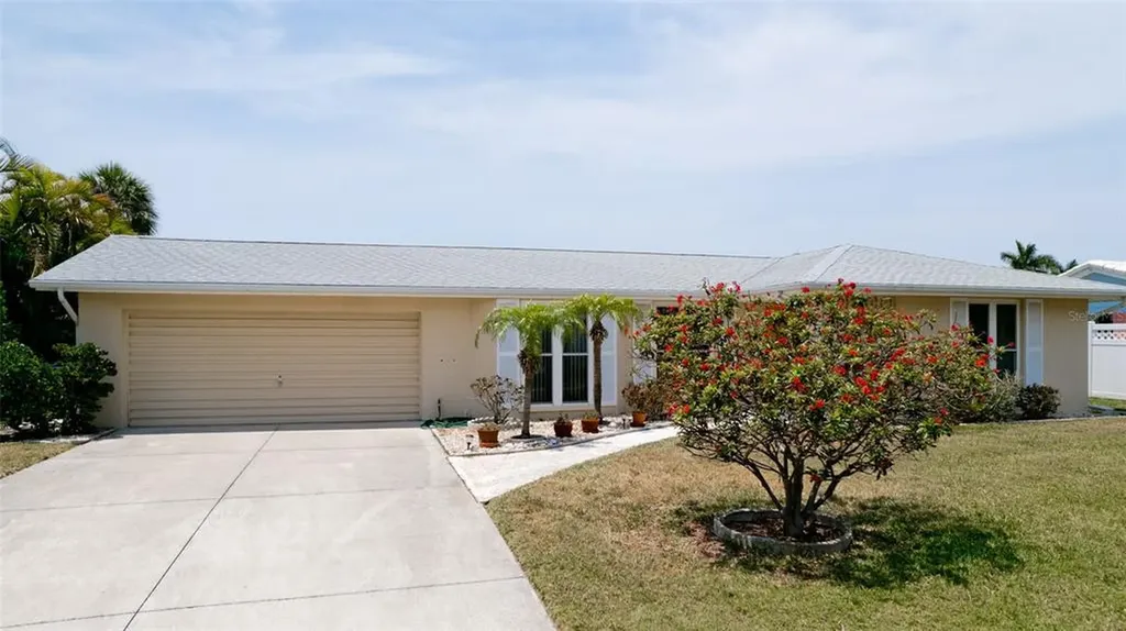 524 68th Street Holmes Beach FL 34217