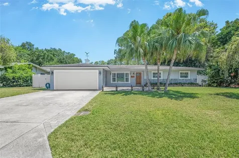 1833 Fox Circle Clearwater FL 33764