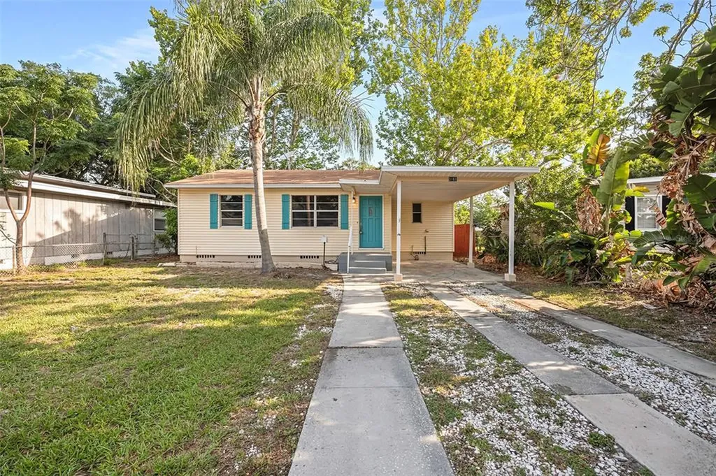 3161 34th Avenue N St Petersburg FL 33713
