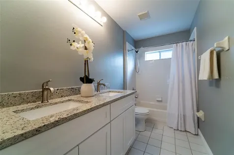 2045 Woodbloom Court Oviedo FL 32765