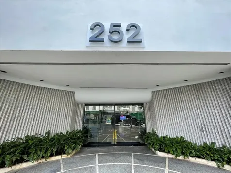 252 Ponce De Leon Avenue San Juan PR 00918