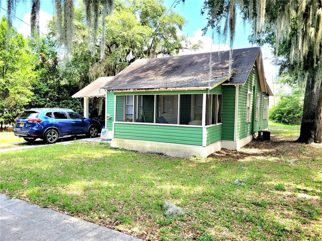 412 Avenue A NE Winter Haven FL 33881