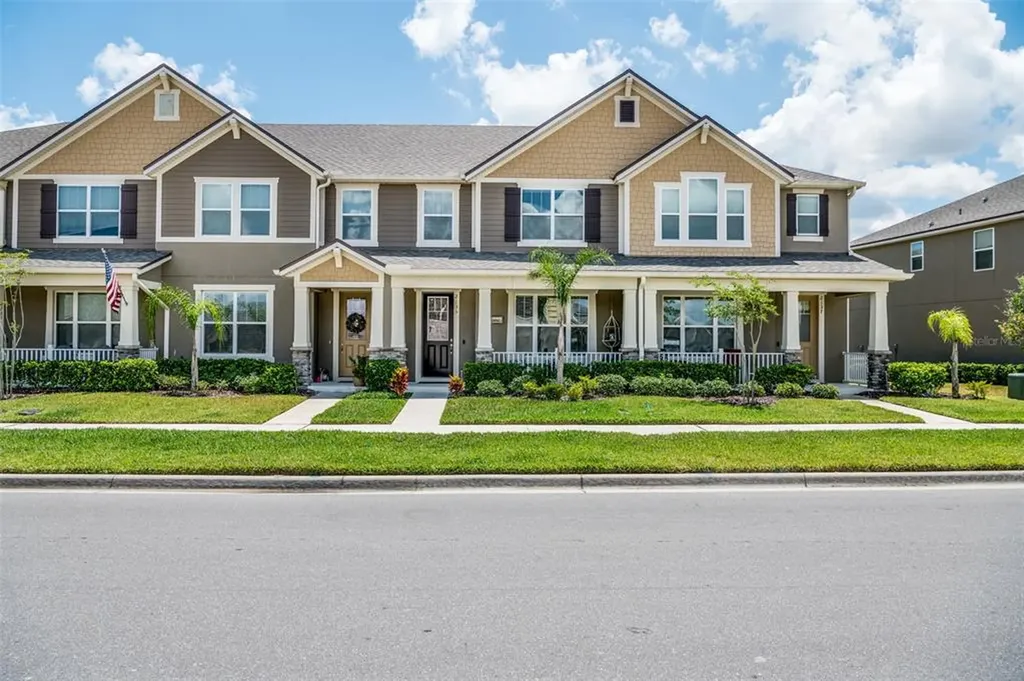 2135 Valencia Blossom Street Clermont FL 34711