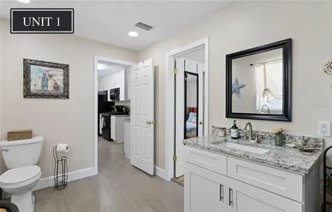 828 22nd Avenue N St Petersburg FL 33704