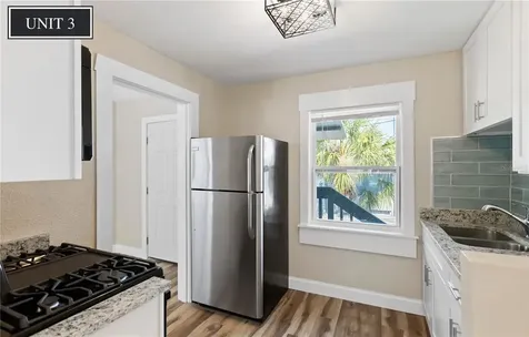 828 22nd Avenue N St Petersburg FL 33704