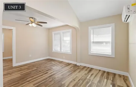 828 22nd Avenue N St Petersburg FL 33704
