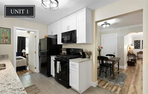 828 22nd Avenue N St Petersburg FL 33704