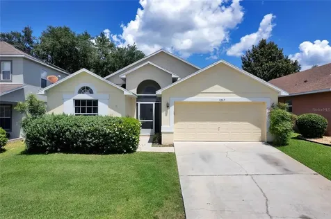1207 Greenley Avenue Groveland FL 34736