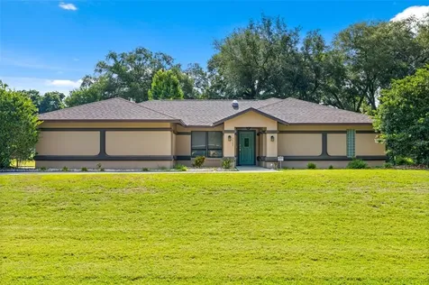 5542 Elaine Drive Zephyrhills FL 33541