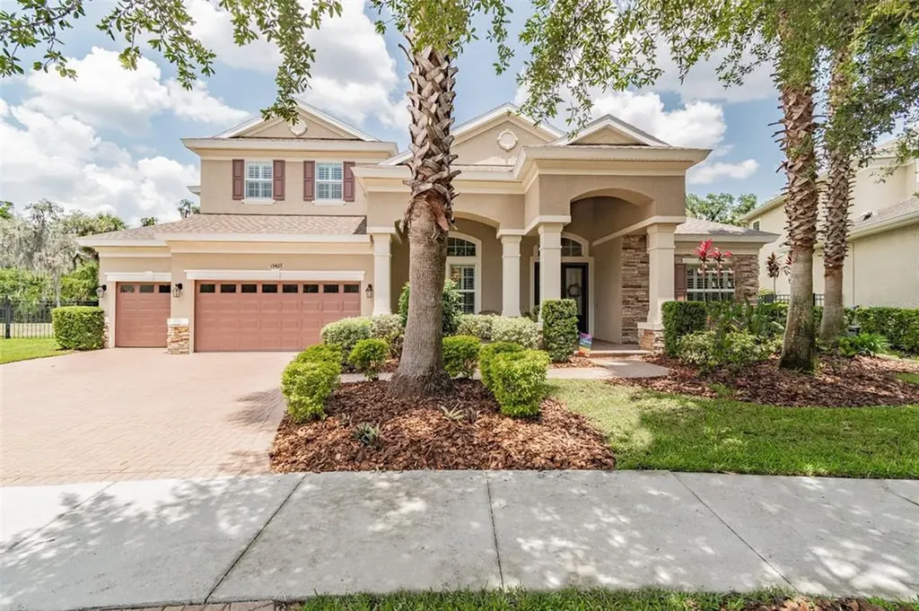 15427 Starling Crossing Drive Lithia FL 33547