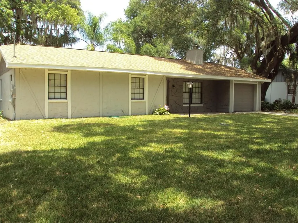 1602 Sydney Road Valrico FL 33594