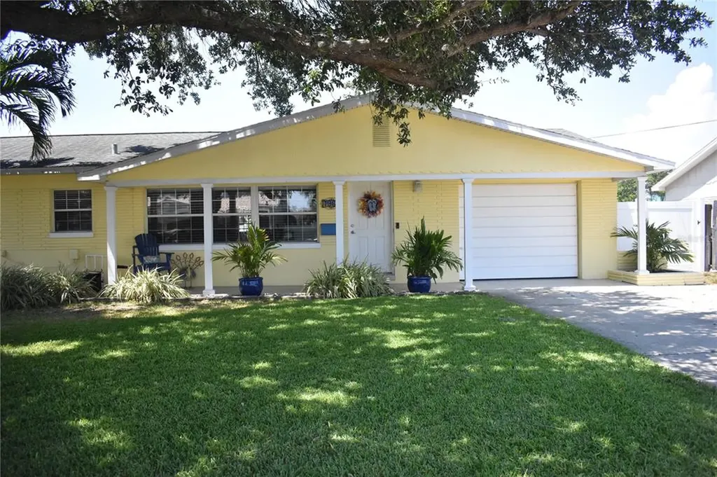 7963 Causeway Boulevard S St Petersburg FL 33707