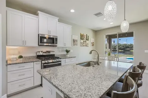 4506 Garden Arbor Way Bradenton FL 34203