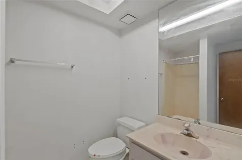 445 Live Oak Avenue Chuluota FL 32766