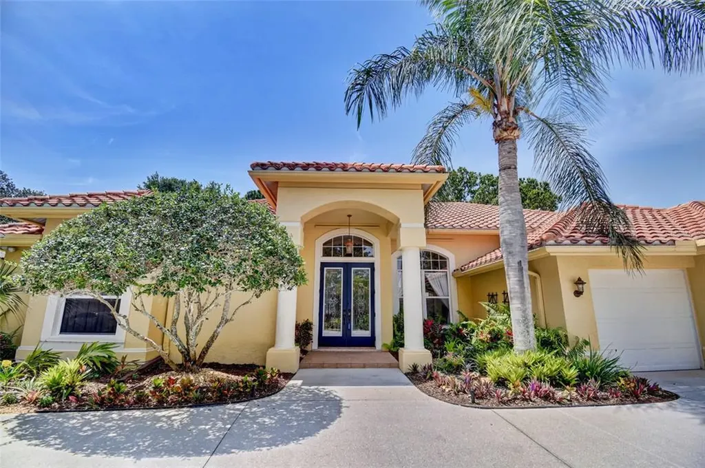 8398 Cypress Hollow Drive Sarasota FL 34238