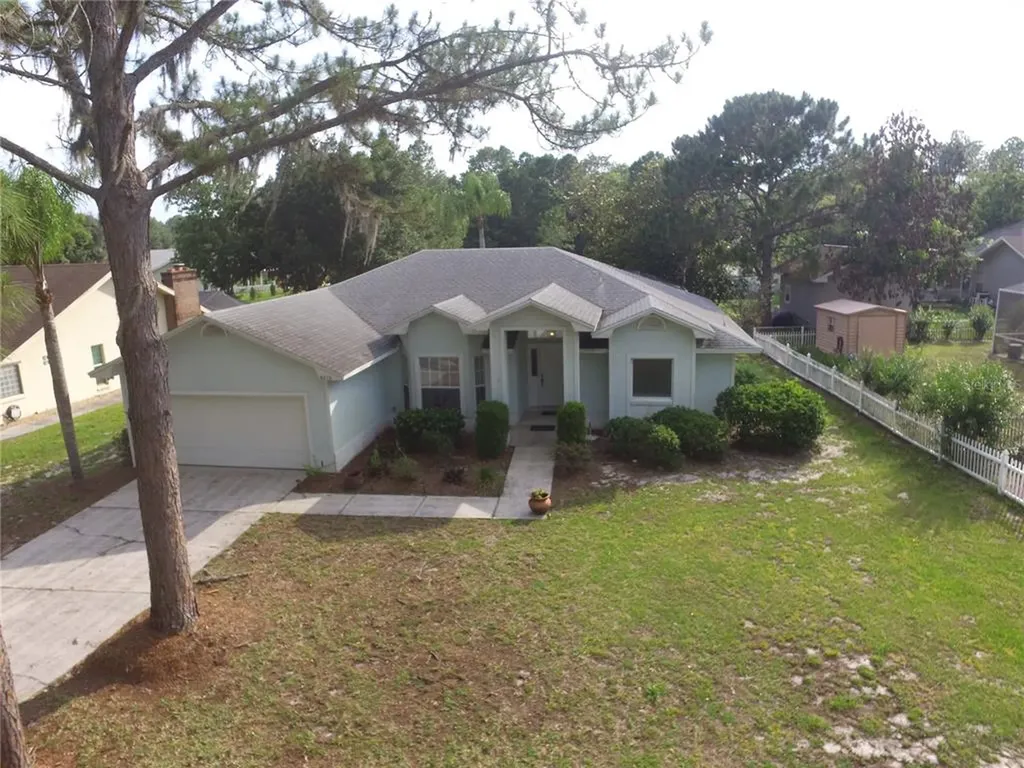 8828 Viking Lane Lakeland FL 33809