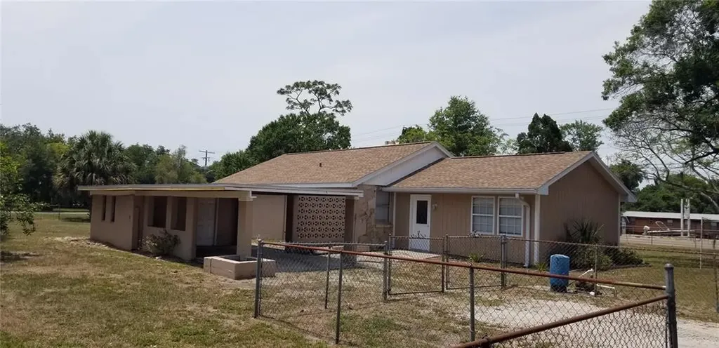 10103 Sunset Court Gibsonton FL 33534