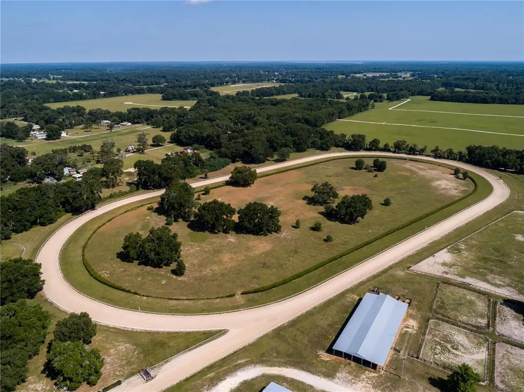 13776 NE Jacksonville Road Citra FL 32113