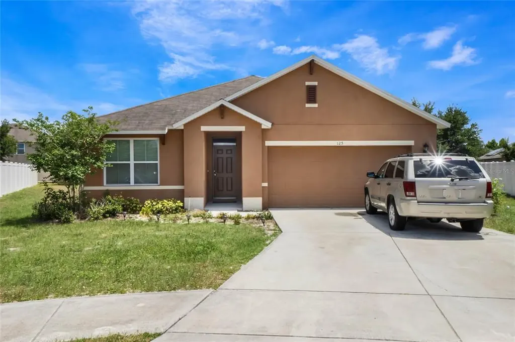125 Lake Tracy Court Haines City FL 33844