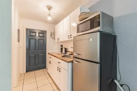 2600 18th Avenue S St Petersburg FL 33712