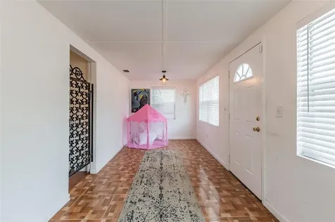 2600 18th Avenue S St Petersburg FL 33712